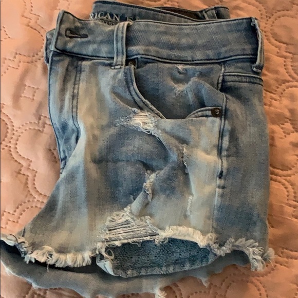 Hi- Rise Shortie Shorts From American Eagle - Picture 4 of 4